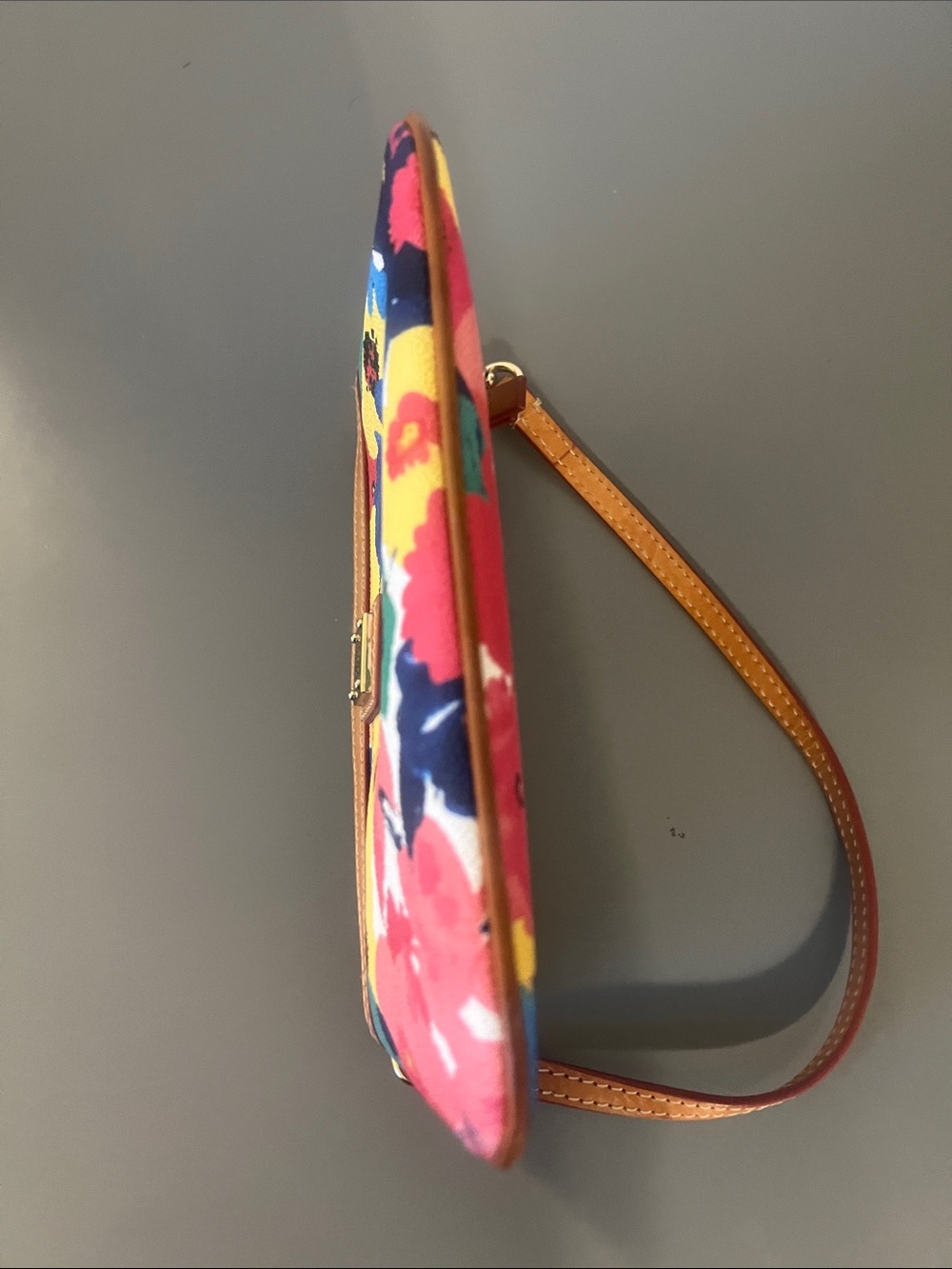 Dooney & Bourke Bright Floral Wristlet with Tan Trim - Picture 6 of 7